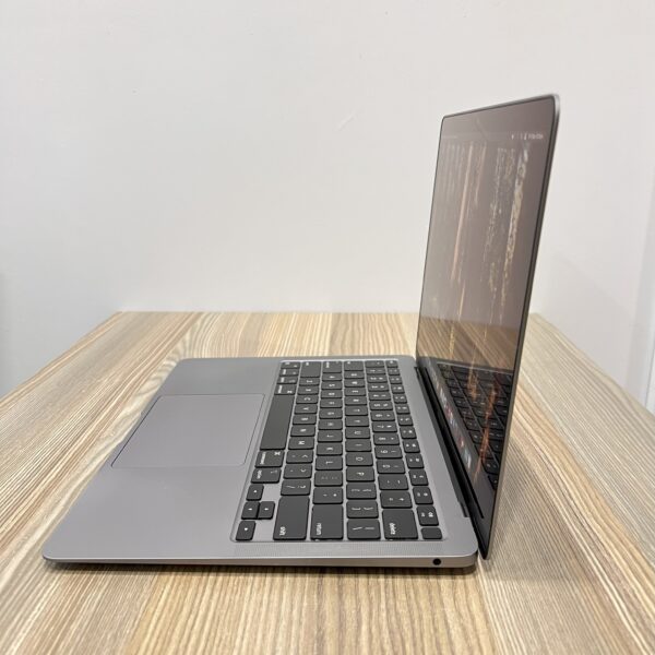APPLE MACBOOK AIR 2020 A2337|APPLE M1 CHIP|8GB RAM|256GB SSD|13.3 INCH RETINA DISPLAY|GREY