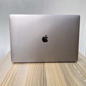 MACBOOK 16 2