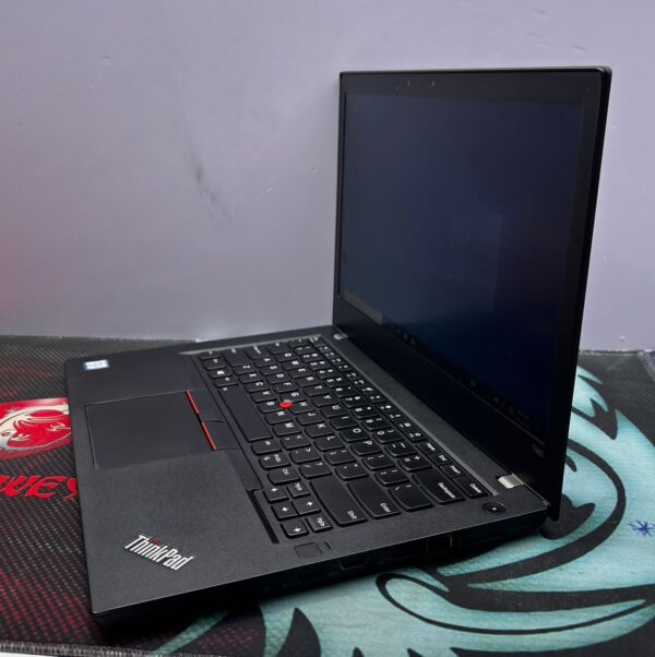 LENOVO THINKPAD T480 INTEL CORE i5 8GB RAM 256GB SSD TOUCHSCREEN