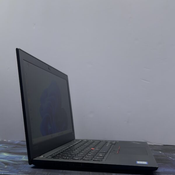 LENOVO THINKPAD X280 INTEL CORE i5 8GB RAM 256GB SSD TOUCHSCREEN