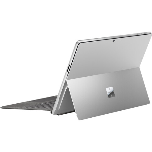 Microsoft 13" Surface Pro Copilot 32GB RAM 1TB SSD TOUCHSCREEN