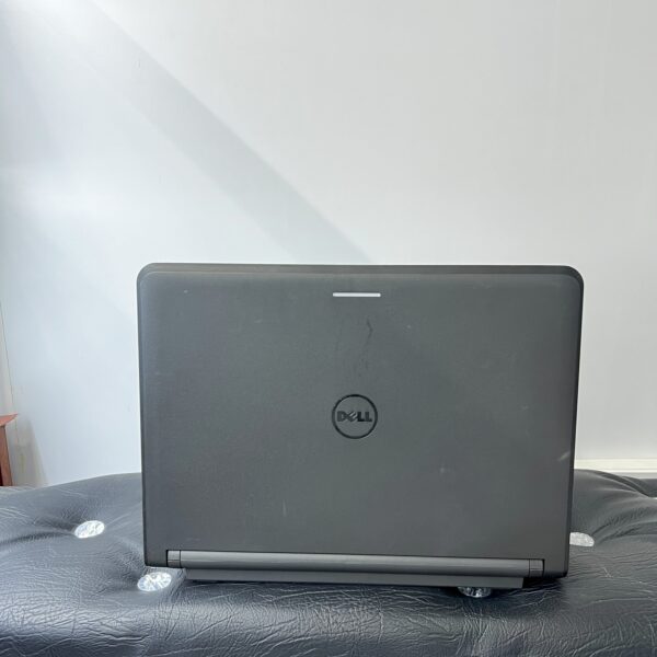 DELL LATITUDE 3340 INTEL CORE i5 8GB RAM 500GB HDD