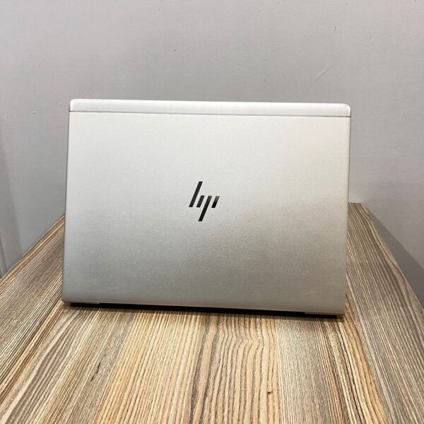 HP ELITEBOOK 735 G6|  AMD RYZEN 5| 8GB RAM| 256GB SSD|2GB RADEON GRAPHICS