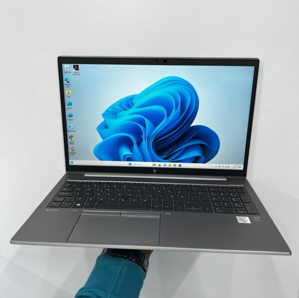 HP ZBOOK FIREFLY 15 G7 MOBILE WORKSTATION| INTEL CORE i7 | 32GB RAM | 512GB SSD | 15.6 INCH DISPLAY| TOUCHSCREEN | 4GB NVIDIA GRAPHICS |10TH GENERATION