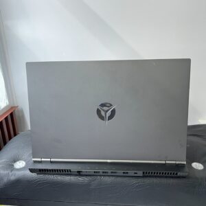 LENOVO LEGION R7000