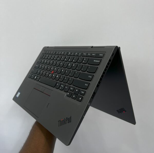 LENOVO THINKPAD X1 YOGA |INTEL CORE i7| 16GB RAM |512GB SSD |TOUCHSCREEN|8TH GENERATION|14 INCH DISPLAY+ACTIVE STYLUS PEN