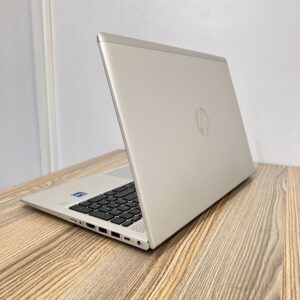 HP ELITEBOOK 650 G8