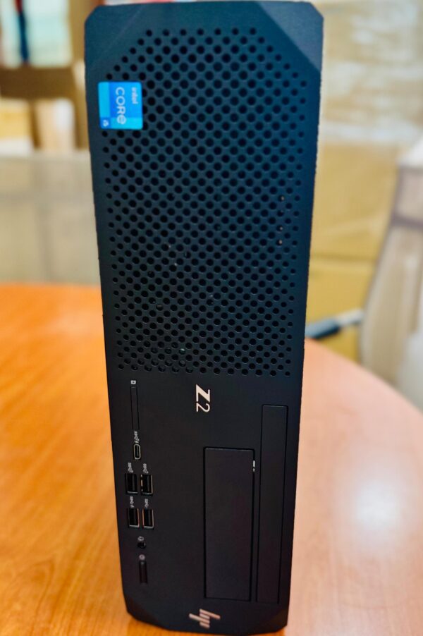 HP Z2 G8 DESKTOP | INTEL CORE I5 | 11TH GEN | 2.7GHz | 16GB RAM | 512GB SSD | TYPE-C | DUAL DISPLAY PORT | USB 3.0 x10 | SD SLOT | INCLUDES KB, MOUSE & CABLES