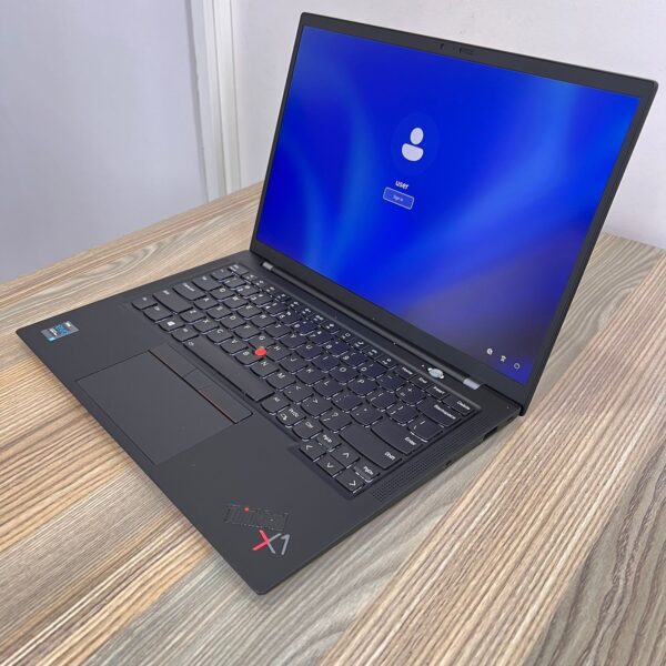 LENOVO THINKPAD X1 CARBON GEN 9 | INTEL CORE i7 | 16GB RAM | 512GB SSD-11TH GENERATION |14INCH DISPLAY