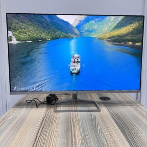 HP M32F FRAMELESS MONITOR 32 INCH 1920x1080 FHD DISPLAY  WITH VGA AND 2 HDMI PORTS