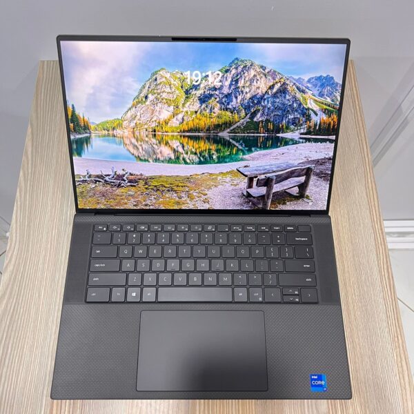 DELL PRECISION 5560 MOBILE WORKSTATION | INTEL CORE i7-11800H | NVIDIA T1200 4GB | 16GB RAM | 512GB SSD | HIGH-RES DISPLAY | WINDOWS 11 PRO