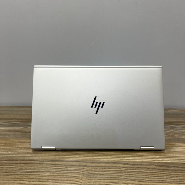 HP ELITEBOOK 1040G7 X360 | INTEL CORE I7 | 16GB RAM | 256GB SSD | TOUCHSCREEN | ULTRA-PORTABLE 2-IN-1 DESIGN | POWERFUL PERFORMANCE FOR BUSINESS AND MULTITASKING