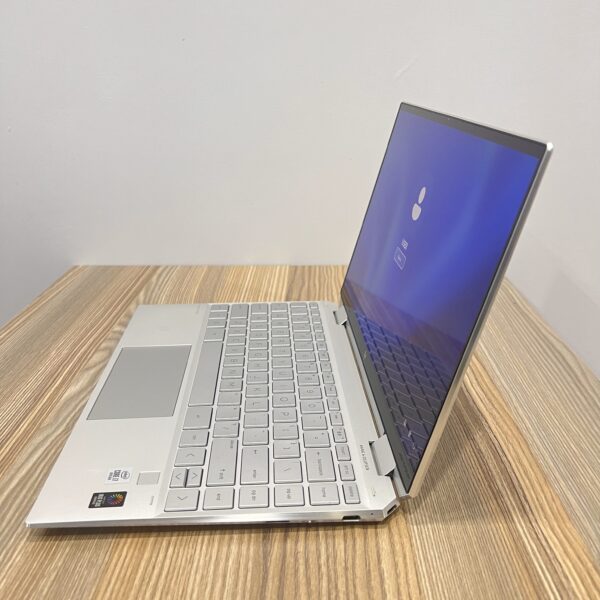 HP SPECTRE X360 CONVERTIBLE 13-AW0XXX | INTEL CORE I7 | 8GB RAM | 512GB SSD | 13.3" FHD TOUCHSCREEN | 2-IN-1 DESIGN | WINDOWS 11 PRO