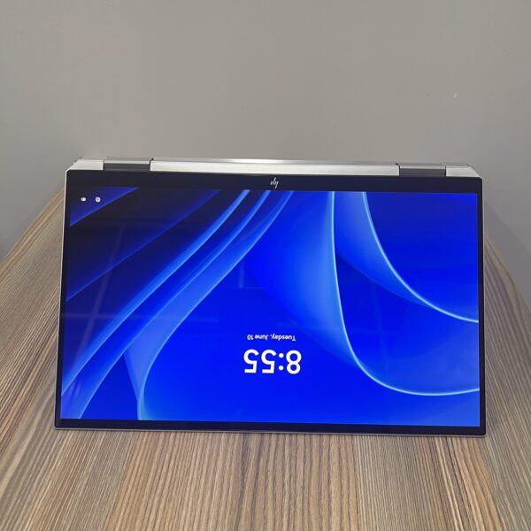 HP SPECTRE X360 CONVERTIBLE 13-AW0XXX | INTEL CORE I7 | 8GB RAM | 512GB SSD | 13.3" FHD TOUCHSCREEN | 2-IN-1 DESIGN | WINDOWS 11 PRO