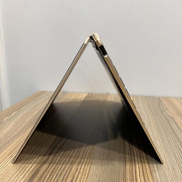 HP SPECTRE X360 13-AP0XXX CONVERTIBLE | INTEL CORE I7-8565U | 16GB RAM | 512GB PCIe NVME SSD | 13.3” FULL HD TOUCHSCREEN | INTEL UHD GRAPHICS 620 | BACKLIT KEYBOARD | WINDOWS 11 PRO