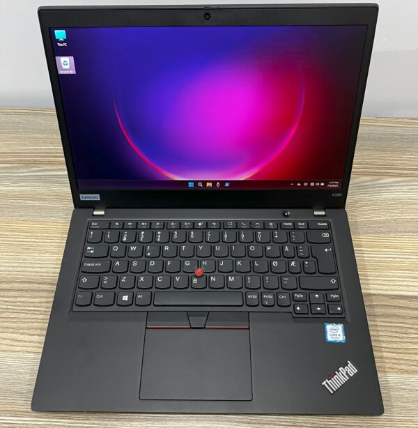 LENOVO THINKPAD X390 | INTEL CORE i5-8365U | 16GB RAM | 256GB SSD | UHD GRAPHICS | LIGHTWEIGHT MAGNESIUM BUILD | USB-C & HDMI PORTS