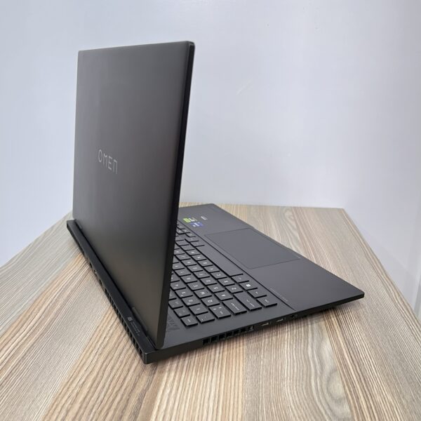 OMEN BY HP 16-WF0XXX | INTEL CORE i9-13900HX | RTX 4060 8GB | 16GB RAM | 1TB SSD | 2K QHD 240HZ DISPLAY | RGB KEYBOARD | WINDOWS 11 PRO + OFFICE 2021