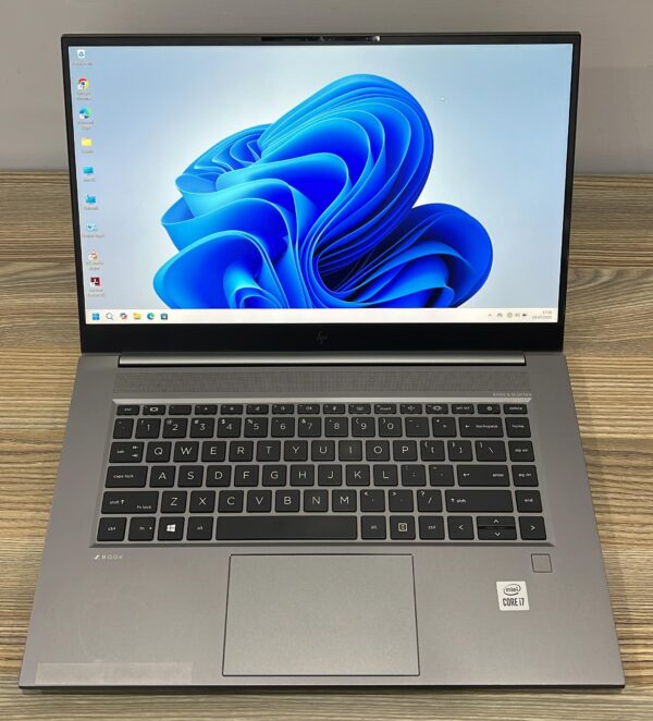 HP ZBOOK STUDIO G7 | INTEL CORE i7-10850H | 32GB RAM | 512GB SSD | NVIDIA QUADRO T1000 4GB | 15.6” FHD IPS DISPLAY