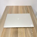 MACBOOK PRO 15” (2017) | INTEL CORE i7 | AMD RADEON PRO 555 | 16GB RAM | 256GB SSD | 2.8K RETINA DISPLAY | TOUCH BAR | macOS VENTURA