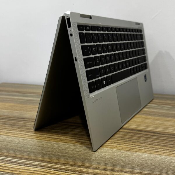 HP ELITEBOOK X360 1040 G8 | INTEL CORE I5 (11TH GEN) | 16GB RAM | 256GB SSD | 14” FULL HD TOUCHSCREEN | BACKLIT KEYBOARD | WINDOWS 11 PRO | MICROSOFT OFFICE 2021 PREINSTALLED