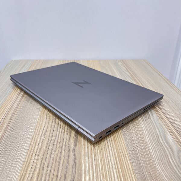 HP ZBOOK FIREFLY 14 G7 | INTEL CORE I7 10TH GEN | 32GB RAM | 512GB SSD | NVIDIA QUADRO 4GB | 14” FHD | WINDOWS 11 PRO