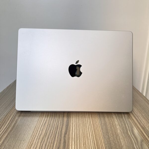 APPLE MACBOOK PRO 14” (2021) | M1 PRO CHIP | 16GB RAM | 512GB SSD | LIQUID RETINA XDR DISPLAY | MACOS SONOMA