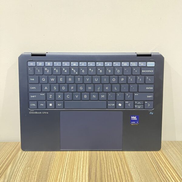 HP OMNIBOOK ULTRA FLIP 14-FH0013NIA – INTEL CORE ULTRA 7 | 16GB LPDDR5X RAM | 1TB SSD | 14” 3K OLED MULTITOUCH DISPLAY (48–120HZ) | 9MP IR AI CAMERA | WINDOWS 11 PRO | SLIM BLUE 2-IN-1 CONVERTIBLE