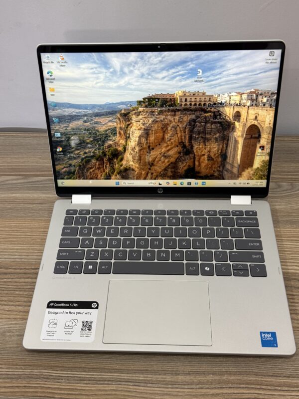 HP OMNIBOOK 5 FLIP 14 – INTEL CORE 5 120U | 8GB RAM | 512GB SSD | 14″ 2K TOUCHSCREEN | WINDOWS 11 PRO | OFFICE 2021 | BACKLIT KEYBOARD