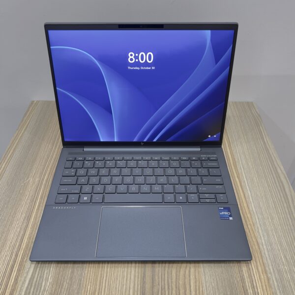 HP ELITE DRAGONFLY 13.5″ G3 NOTEBOOK PC – INTEL CORE I7-1265U | 16GB LPDDR5 | 512GB SSD | 13.5″ WUXGA+ DISPLAY | WINDOWS 11 PRO | OFFICE 2021 PRO | FINGERPRINT | BACKLIT KEYBOARD