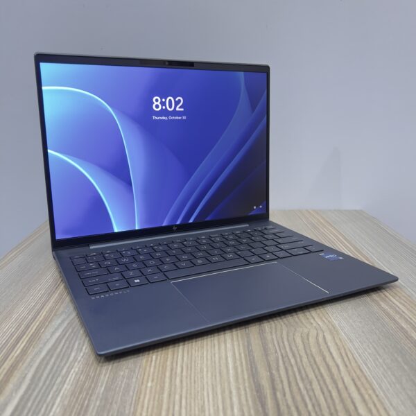 HP ELITE DRAGONFLY 13.5″ G3 NOTEBOOK PC – INTEL CORE I7-1265U | 16GB LPDDR5 | 512GB SSD | 13.5″ WUXGA+ DISPLAY | WINDOWS 11 PRO | OFFICE 2021 PRO | FINGERPRINT | BACKLIT KEYBOARD