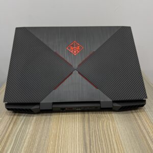 HP OMEN 15