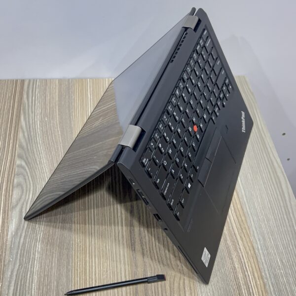LENOVO THINKPAD X13 YOGA | INTEL CORE I7 10TH GEN | 16GB RAM | 256GB SSD | 13.3" FHD TOUCHSCREEN | 2-IN-1 CONVERTIBLE | WINDOWS 11 PRO