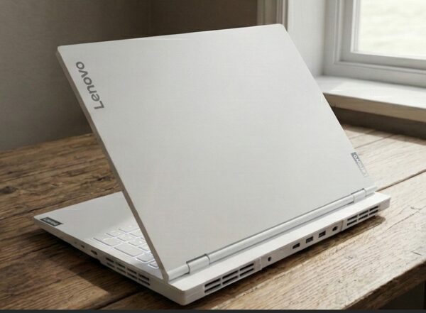 LENOVO LEGION 7 16IAX10 | INTEL CORE ULTRA 9 275HX | RTX 5070 GPU | 32GB RAM | 1TB SSD | 16" WQXGA OLED 165HZ DISPLAY | WINDOWS 11 HOME | HIGH-PERFORMANCE GAMING LAPTOP
