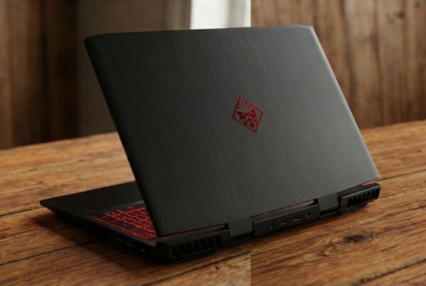 HP OMEN 15-DH GAMING LAPTOP | INTEL CORE i7-9750H 9TH GEN | NVIDIA GEFORCE RTX 2070 8GB GDDR6 | 16GB DDR4 RAM | 512GB NVMe SSD | 15.6" FHD 144Hz IPS DISPLAY | 4-ZONE RGB KEYBOARD | THUNDERBOLT 3 | SHADOW BLACK