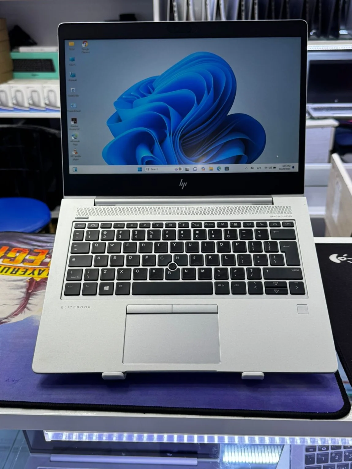 HP ELITEBOOK 735 G6 | Business Laptop | 13.3-inch FHD | AMD Ryzen 7 | 8GB RAM | 256GB SSD | 2GB AMD Radeon Graphics