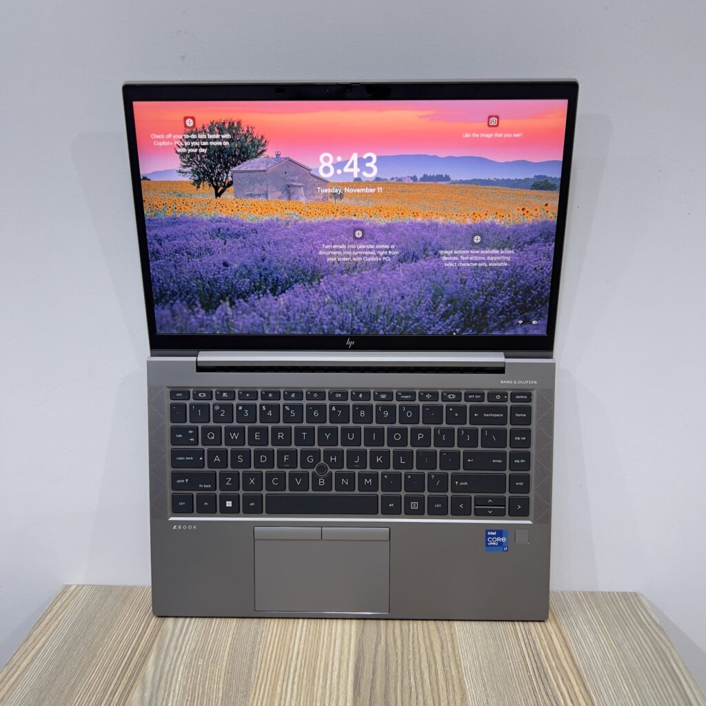HP ZBook Firefly 14 G8 | Mobile Workstation | 14-inch FHD | Intel Core i7-1185G7 | 16GB RAM | 512GB SSD | NVIDIA T500 4GB Graphics