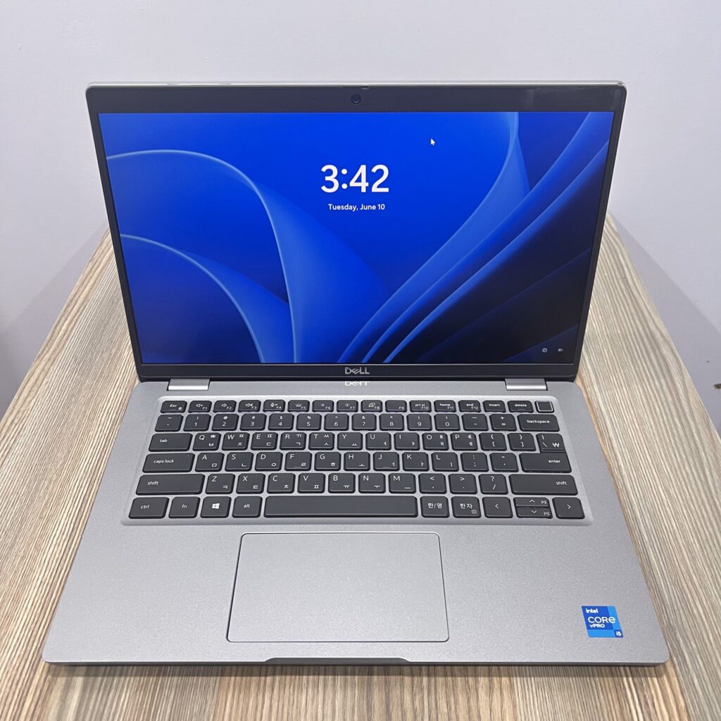 Dell LATITUDE 5420 | Business Laptop | 14-inch FHD | Intel Core i5 | 8GB RAM | 256GB SSD | Intel Iris Xe Graphics