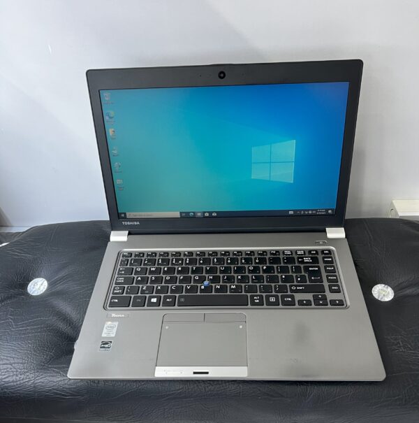 Toshiba Tecra Z30 | Business Laptop | 13.3-inch FHD | Intel Core i5 | 8GB RAM | 256GB SSD | Intel UHD Graphics