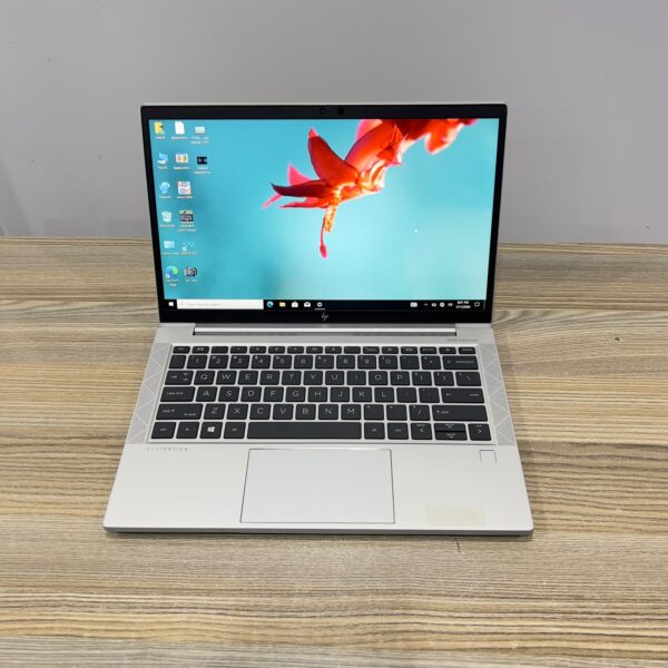 HP EliteBook 835 G8 | AMD Ryzen 7 PRO 5850U | 8GB RAM | 256GB SSD | 13.3-Inch Display