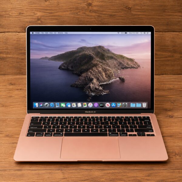 Apple MacBook Air 13-Inch 2018 | Intel Core i5 | 8GB RAM | 256GB SSD | Retina Display