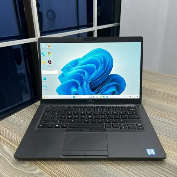 Dell LATITUDE 5400 TOUCHSCREEN | Business Laptop | 14-inch FHD | Intel Core i7 | 8GB RAM | 256GB SSD