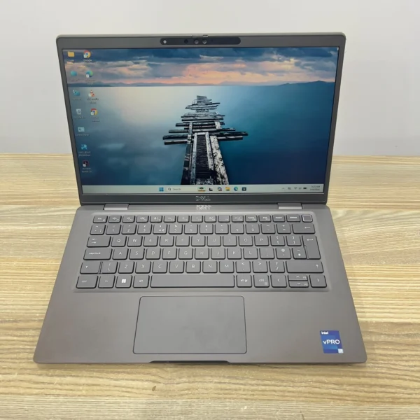Dell Latitude 7330 Core i7 12th, 16GB, 512GB SSD (Refurbished)
